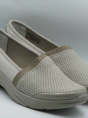 Taupe Bzees Lollipop Slip On